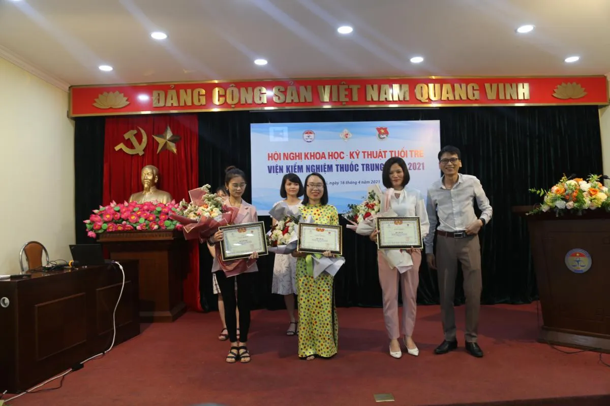 Hội nghị Khoa học - Kỹ thuật tuổi trẻ Viện Kiểm nghiệm thuốc Trung ương năm 2021
