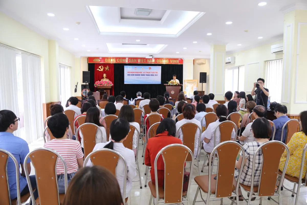 Hội nghị Khoa học - Kỹ thuật tuổi trẻ Viện Kiểm nghiệm thuốc Trung ương năm 2021